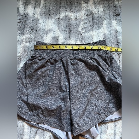Lululemon Track That Short *5" Heather Lux Multi Black Size 4 - Picture 4 of 9